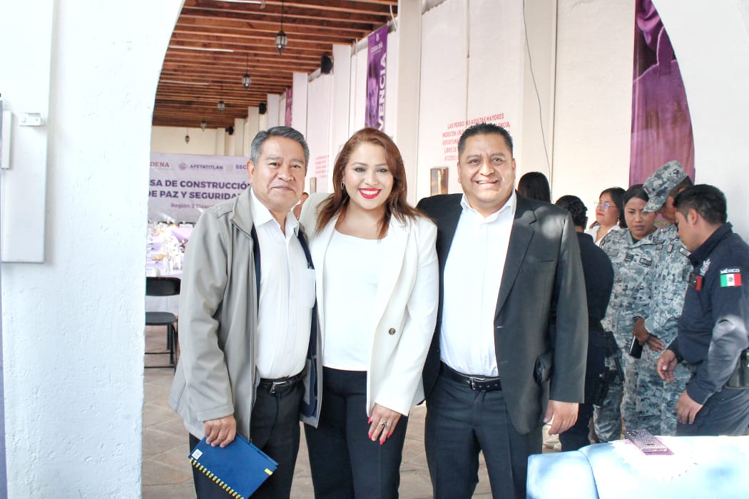 Alcalde Carlos López participa en la Mesa para la Construcción de la Paz y Seguridad, en Apetatitlán